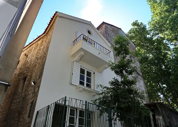 Idassa Palace